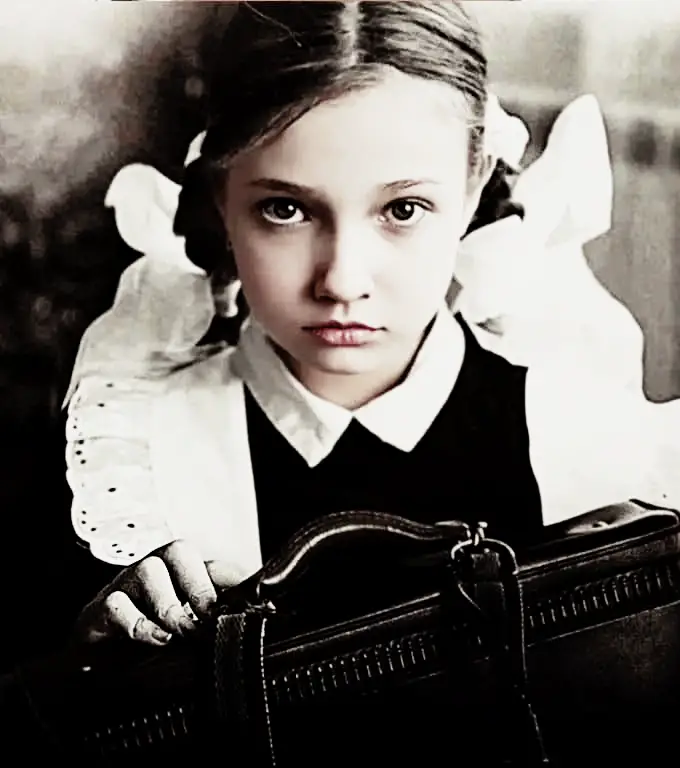 Тайна судьбы скрыта в мягкой улыбке