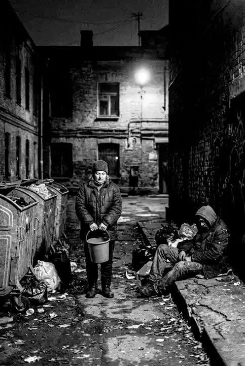 Одинокая женщина нашла любовь после потери